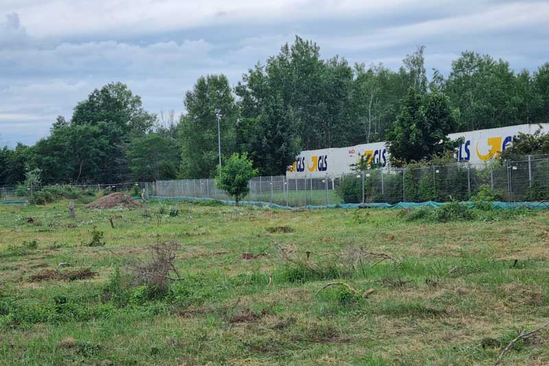 Umzäunung zweier Liegenschaften im Gewerbepark in Cottbus